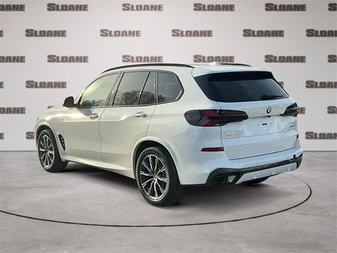 New 2026 BMW X5 xDrive40i w/ M Sport Package image 3