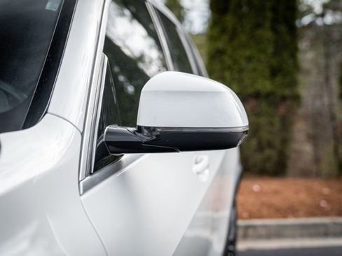 Used 2019 BMW X5 xDrive40i w/ Parking Assistance Package image 24