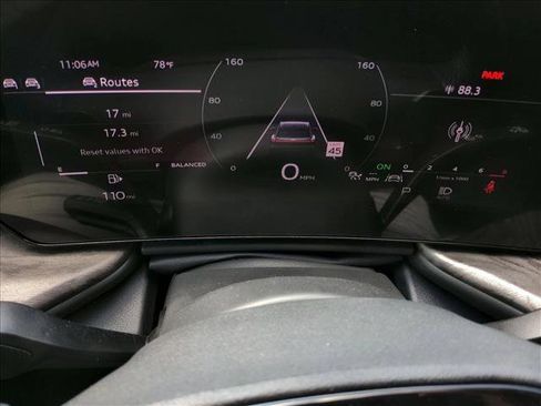 Used 2025 Audi Q5 Premium w/ Convenience Package image 10