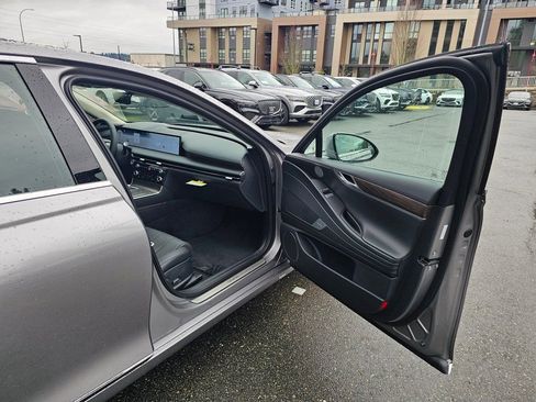 New 2026 Genesis G80 2.5T Advanced image 28