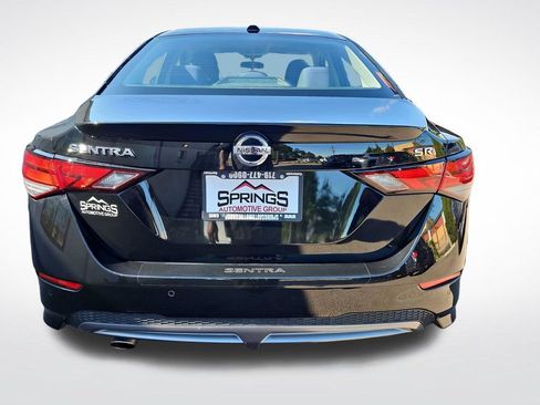 Used 2021 Nissan Sentra SR FWD image 4