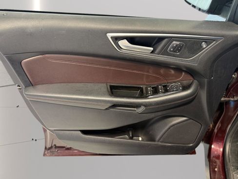 Used 2020 Ford Edge Titanium w/ Equipment Group 301A image 38