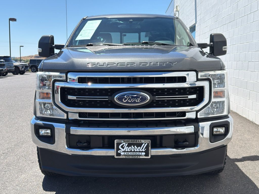 Used 2020 Ford F250 Lariat w/ Lariat Value Package AWD/4WD image 2
