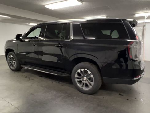 New 2026 Chevrolet Suburban LT w/ Comfort Package image 41