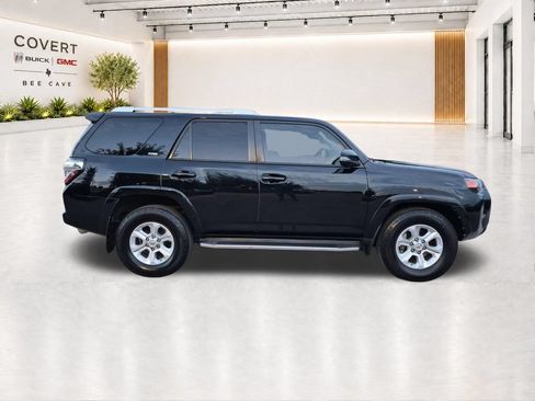 Used 2015 Toyota 4Runner SR5 Premium RWD image 13
