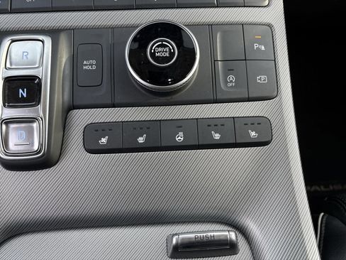 Used 2023 Hyundai Palisade SEL w/ Cargo Package image 24