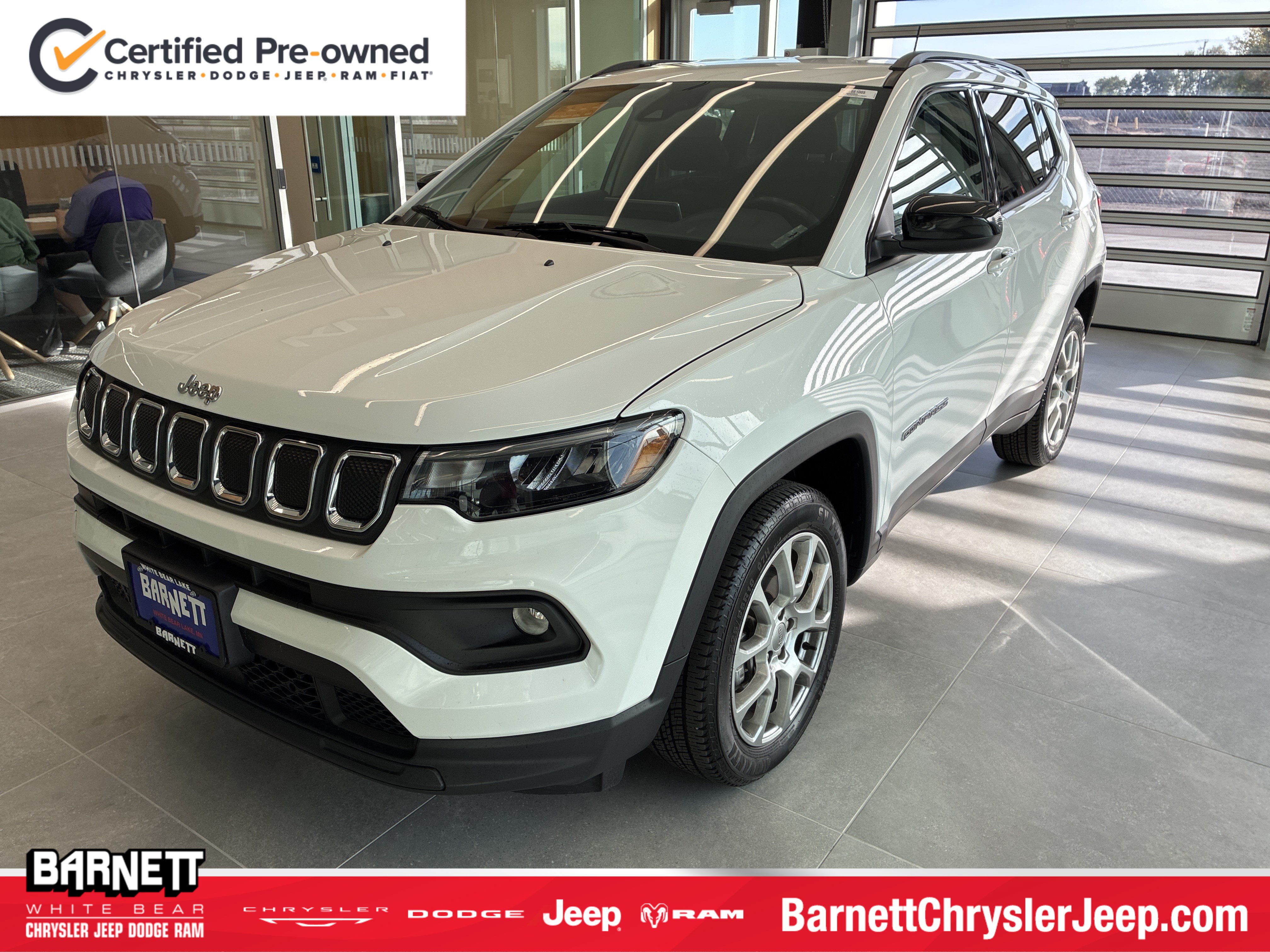 Certified 2022 Jeep Compass Latitude AWD/4WD image 1
