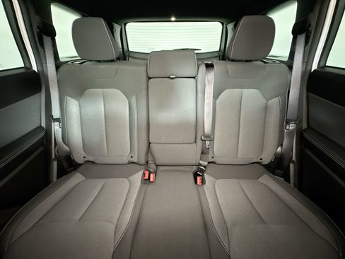 New 2026 Jeep Cherokee AWD/4WD image 10