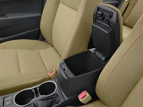 Used 2014 Toyota Corolla LE w/ Driver Convenience Package FWD image 18