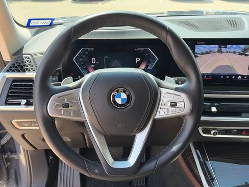 Used 2024 BMW X7 xDrive40i AWD/4WD image 21
