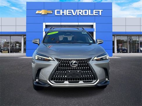 Used 2023 Lexus NX 350 AWD image 2