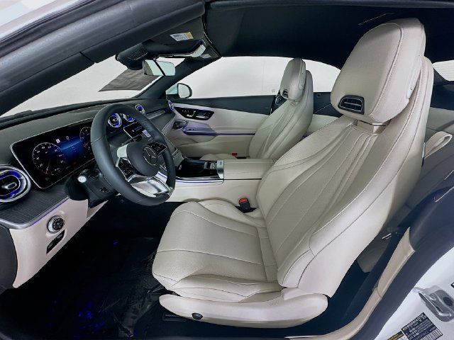 Used 2025 Mercedes-Benz CLE 300 4MATIC Cabriolet image 21