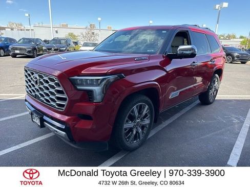 Used 2023 Toyota Sequoia Capstone AWD/4WD image 1