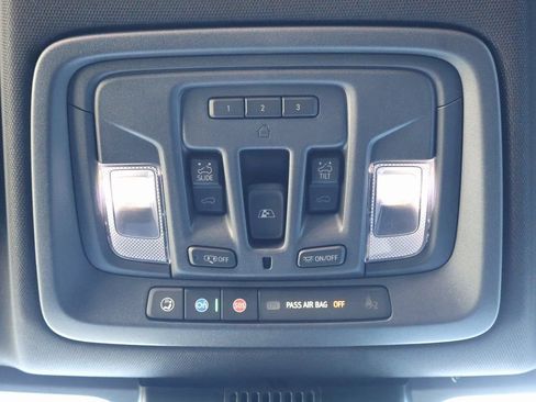 New 2026 GMC Sierra 1500 AT4 w/ AT4 Premium Package AWD/4WD image 34