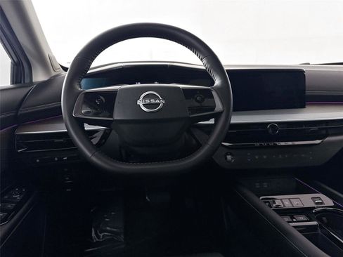 Used 2025 Nissan Murano SL AWD/4WD image 32