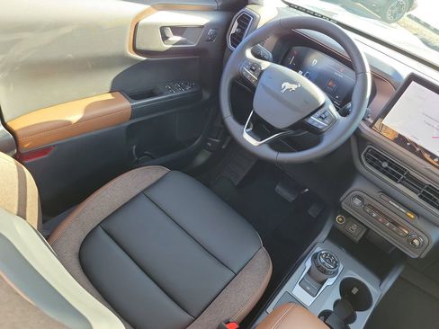 New 2026 Ford Bronco Sport Outer Banks w/ Outer Banks Tech Package+ AWD/4WD image 16