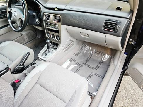 Used 2004 Subaru Forester 2.5X image 11