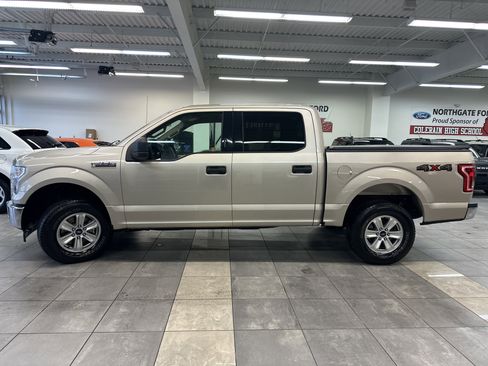 Used 2017 Ford F150 XLT image 15