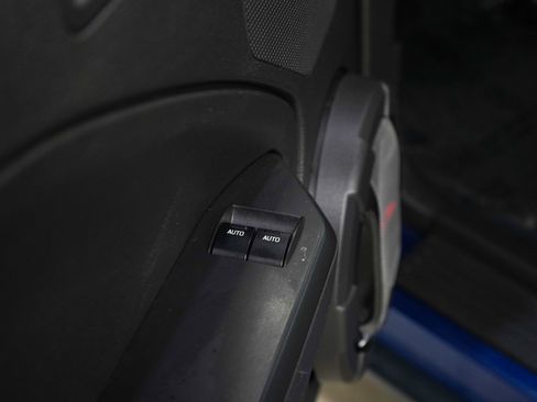 Used 2007 Ford Mustang Coupe RWD image 16