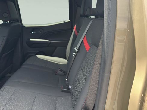 Used 2023 Chevrolet Colorado Z71 w/ Z71 Convenience Package 2 AWD/4WD image 53