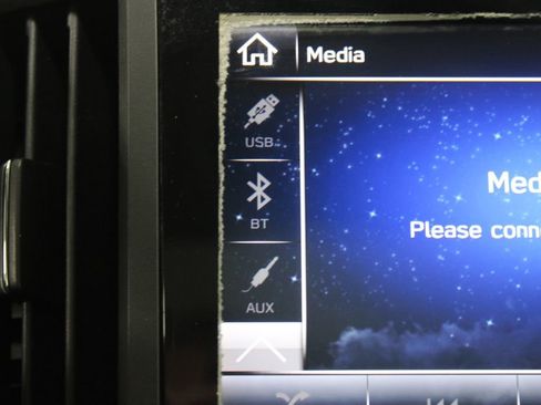 Used 2018 Subaru Crosstrek 2.0i Limited image 41