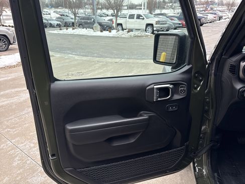 Used 2023 Jeep Wrangler Sport S w/ Sun And Sound Package image 14