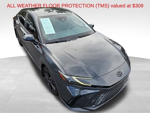 Used 2025 Toyota Camry XSE AWD/4WD image 6