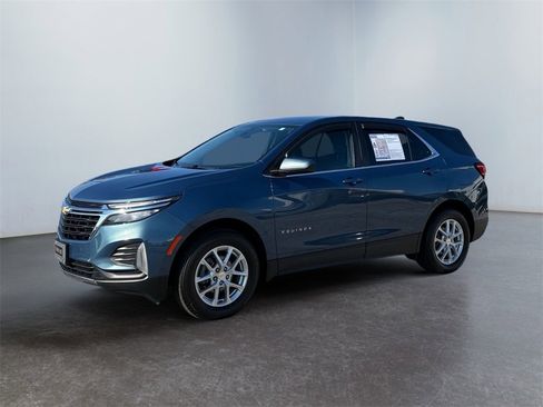 Used 2024 Chevrolet Equinox LT image 7
