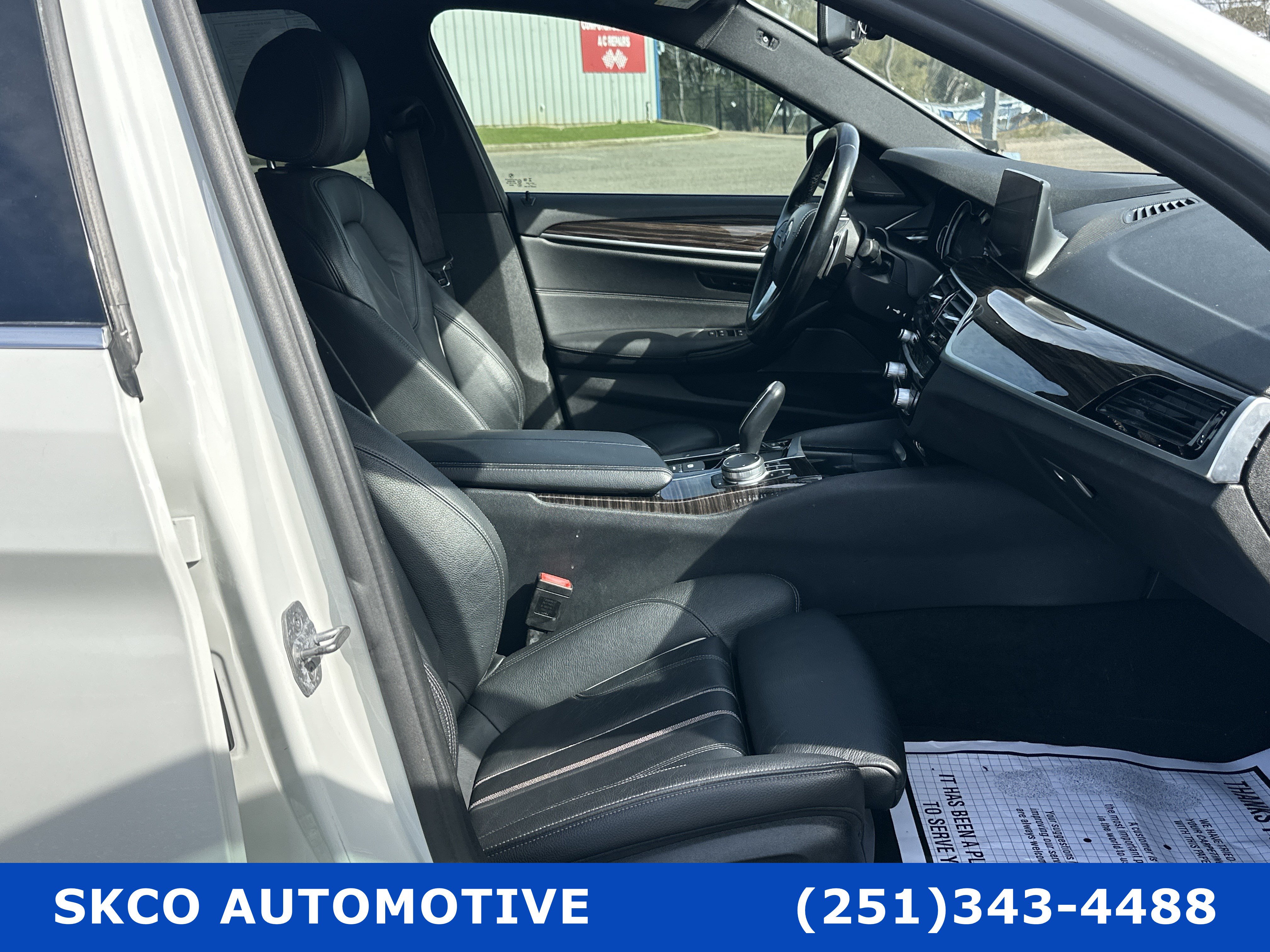 Used 2019 BMW 530i w/ Convenience Package RWD image 13