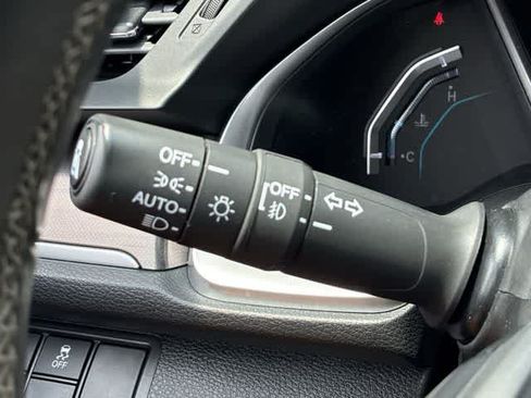 Used 2019 Honda Civic EX image 29