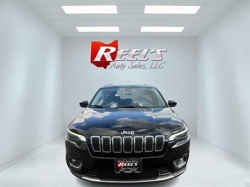 Used 2019 Jeep Cherokee Limited AWD/4WD image 3