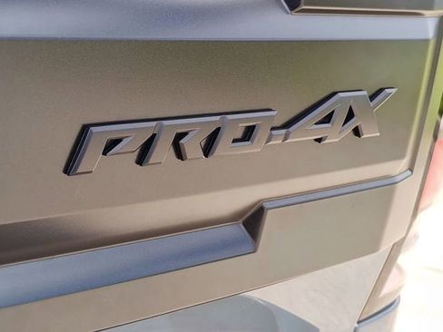 New 2026 Nissan Frontier PRO-4X w/ Pro-4x Convenience Package image 4