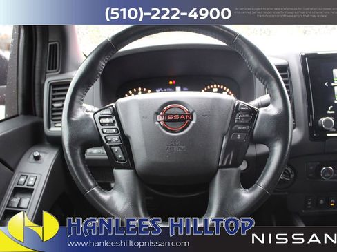 Used 2022 Nissan Frontier PRO-4X w/ Pro-4X Premium Package image 17