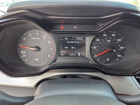 Certified 2024 Chevrolet Trax LS FWD image 29