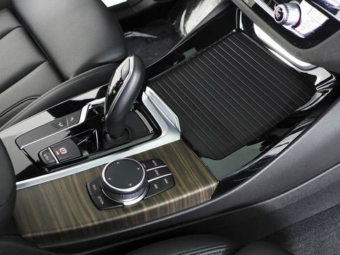 Used 2020 BMW X3 xDrive30i w/ Premium Package image 16