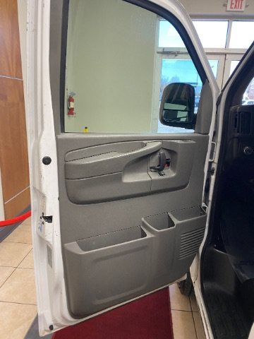 Used 2014 Chevrolet Express 3500 LT w/ LT Preferred Equipment Group RWD image 17