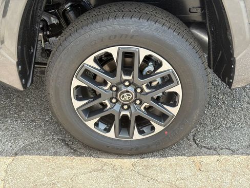New 2026 Toyota Tundra Limited AWD/4WD image 23