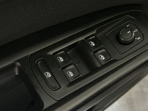 Used 2021 Volkswagen Atlas S AWD/4WD image 14