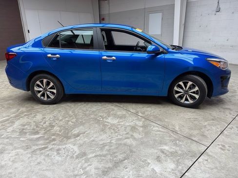 Used 2022 Kia Rio S w/ Technology Package image 6