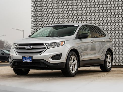 Used 2018 Ford Edge SE image 7