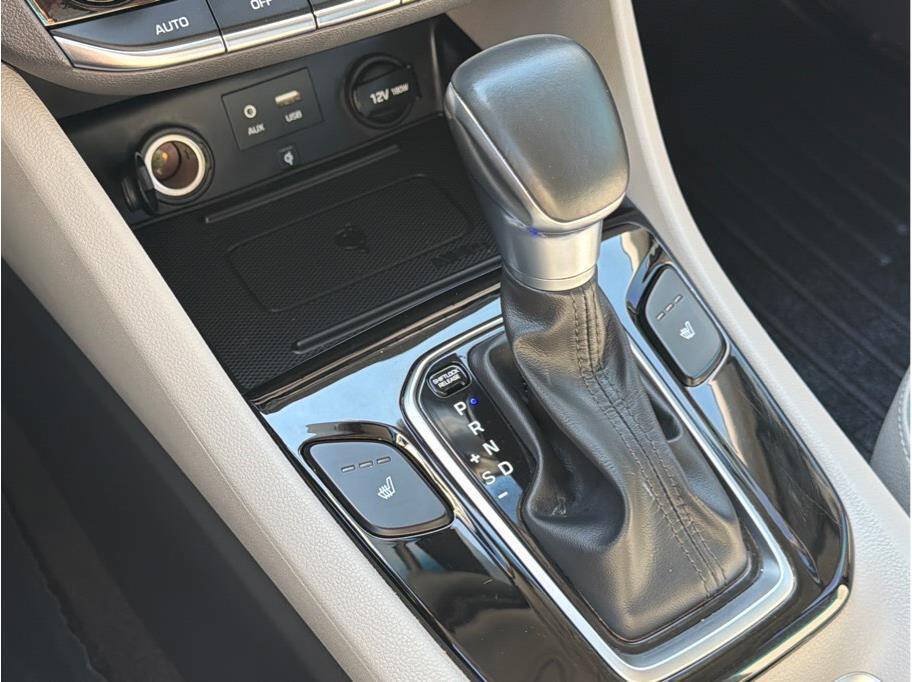 Used 2019 Hyundai Ioniq Limited w/ Ultimate Package 02 FWD image 13