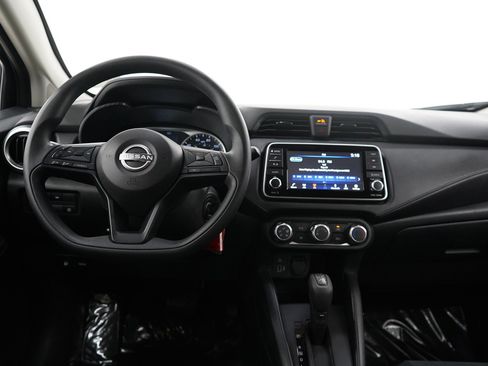 Used 2024 Nissan Versa S w/ S Plus Package image 12