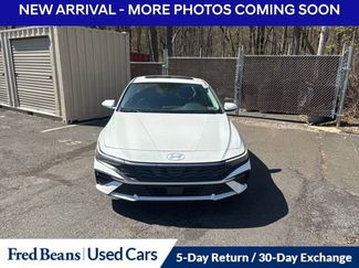 Certified 2025 Hyundai Elantra SEL video 2