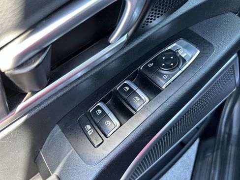 Used 2024 Kia Telluride S w/ S Sunroof Package FWD image 19