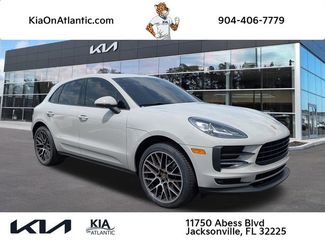 Used 2020 Porsche Macan AWD/4WD video 1