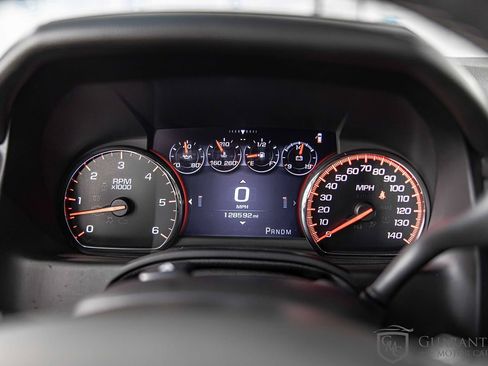 Used 2015 GMC Yukon Denali w/ Premium Package image 25