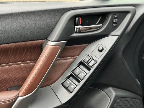 Used 2017 Subaru Forester 2.5i Touring image 15