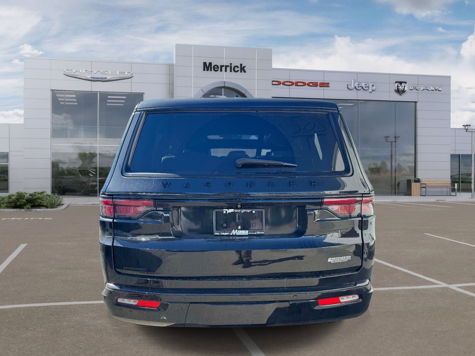 Used 2023 Jeep Wagoneer Series II w/ Convenience Group I AWD/4WD image 7