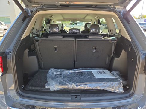 New 2026 Volkswagen Atlas SE image 4