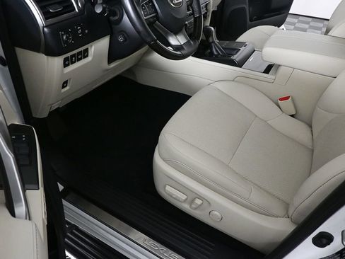 Used 2023 Lexus GX 460 Premium image 6